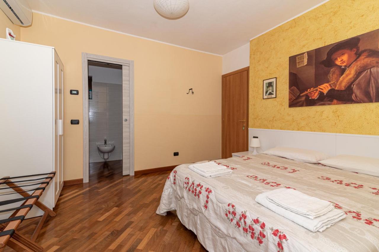 B&B-Foresteria Casa Della Musica Lake Como Mandello del Lario Exteriér fotografie